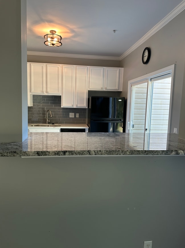 Bar Height Counter - 2230 Valley Edge Dr