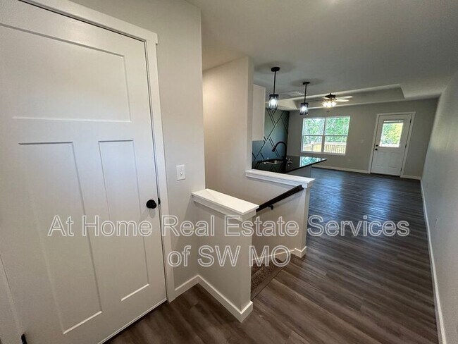 Foto del edificio - 2765 S Meadowlark Ave
