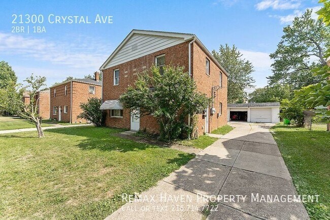 Foto del edificio - 21300 Crystal Ave UP Ave, Euclid - Spaciou...