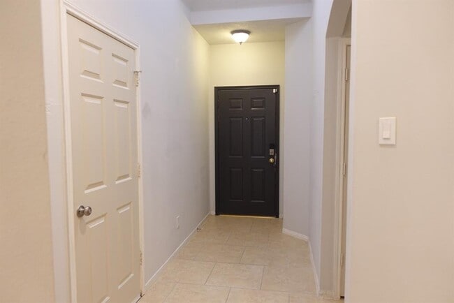 Building Photo - 21327 Hadrian Dr