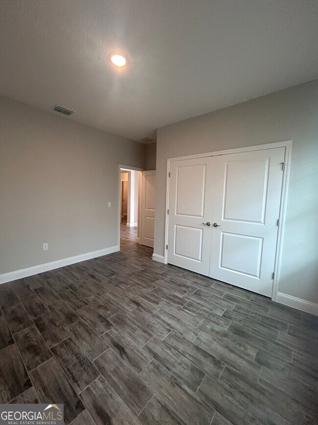 Foto del edificio - 112 Brookshire Grn Ct