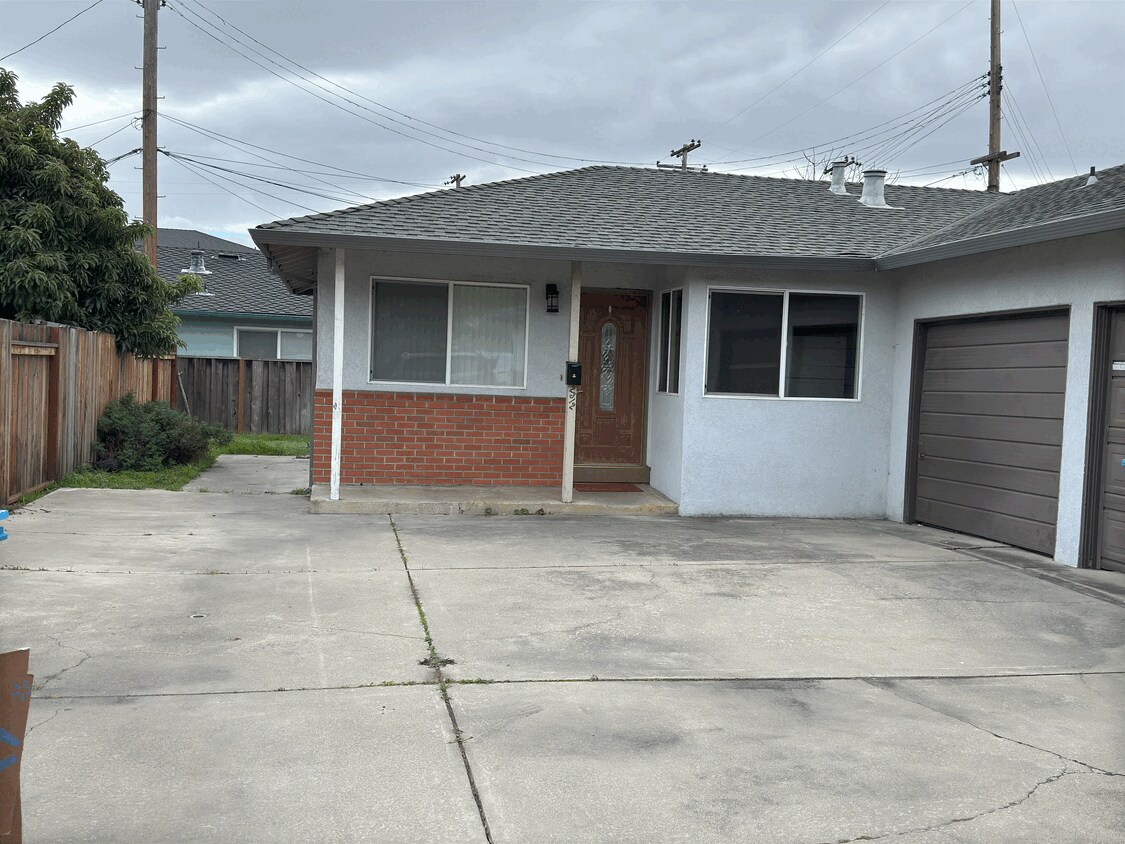 Foto del edificio - 2312 Homestead Rd