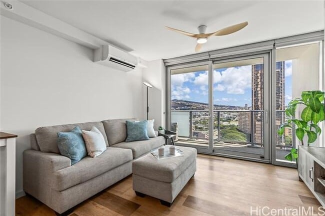 Building Photo - Fully furnished 1 bedroom w/ parking at The Park on Keeaumoku