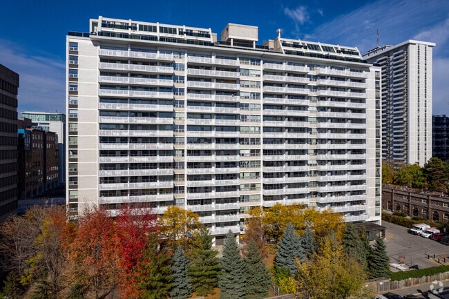 Building Photo - 45 Balliol Street