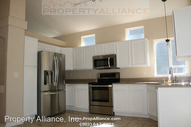 Building Photo - 3 br, 2.5 bath House - 10748 Appaloosa Court
