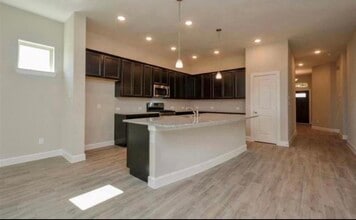 Building Photo - 427 Micaela Meadows Ct