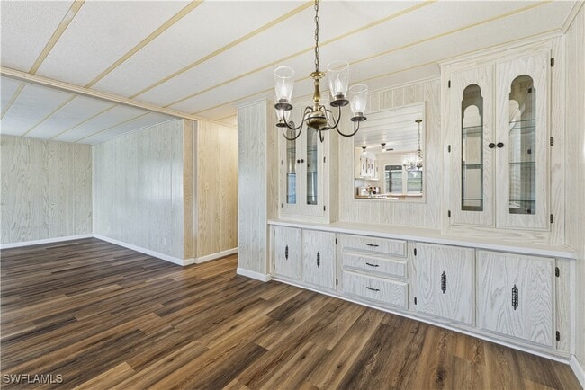 Foto del edificio - 181 Sugarloaf Ln