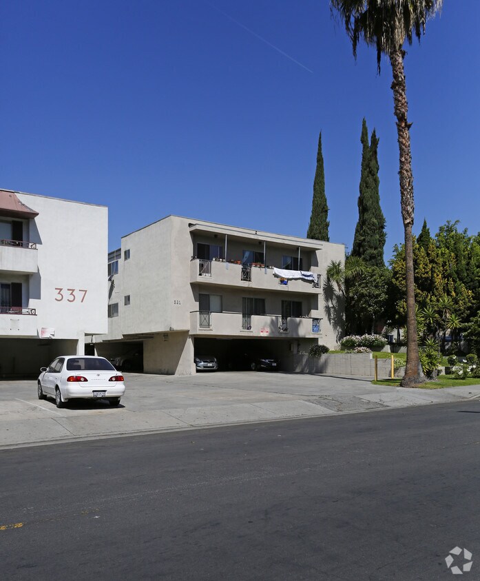 Foto del edificio - 331 S Harvard Blvd
