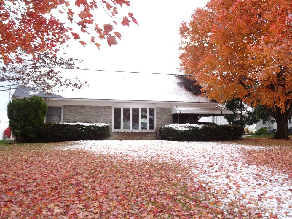 240 Reading Rd, East Earl, PA 17519 House Rental in East Earl, PA