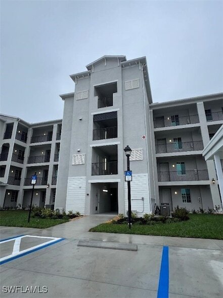 Foto del edificio - 18451 Copperhead Dr