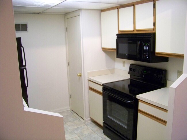 Foto del edificio - West End Condo--Great Location!