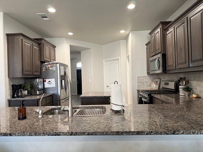 Foto del edificio - 7106 Saguaro Rd