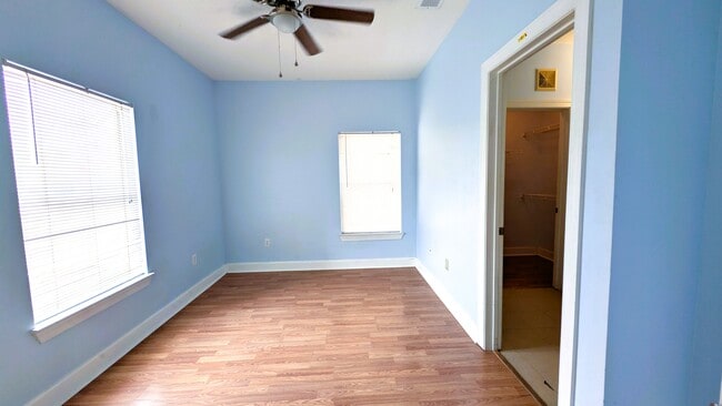 Foto del edificio - 1901 Crossing Pl