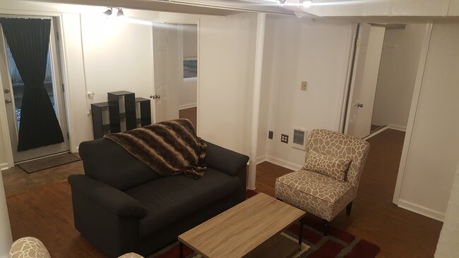 Foto del edificio - 5124 SW 45th Ave