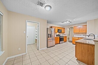 Building Photo - 19603 Yaupon Mist Dr