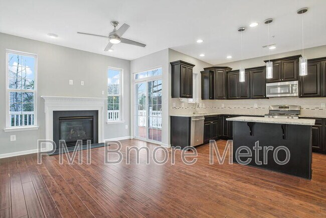 Building Photo - 741 Millhouse Dr