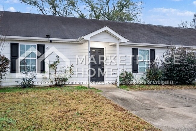 Building Photo - 462 Johnson Pool Rd