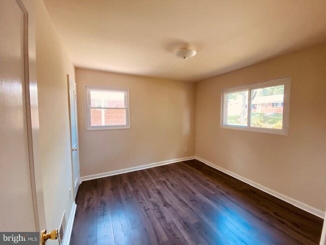 Foto del edificio - 4418 Ives St