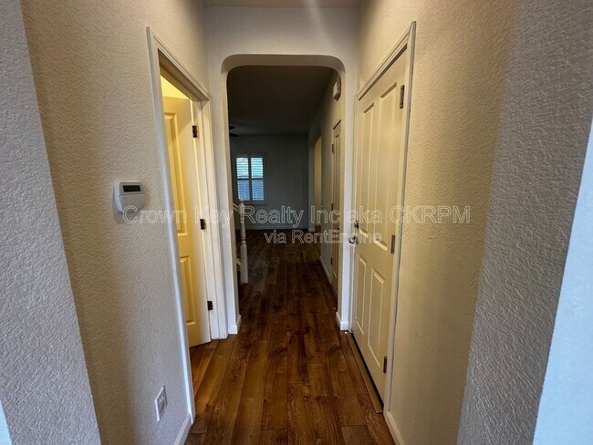 Foto del edificio - 2608 Greenleaf St