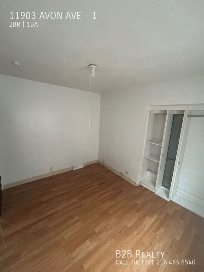 Foto del edificio - 11903 Avon Ave