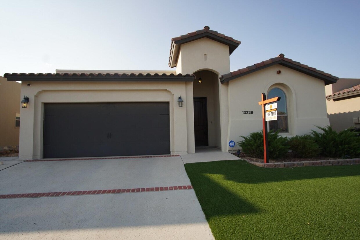 Foto principal - 13229 Pocklington Rd