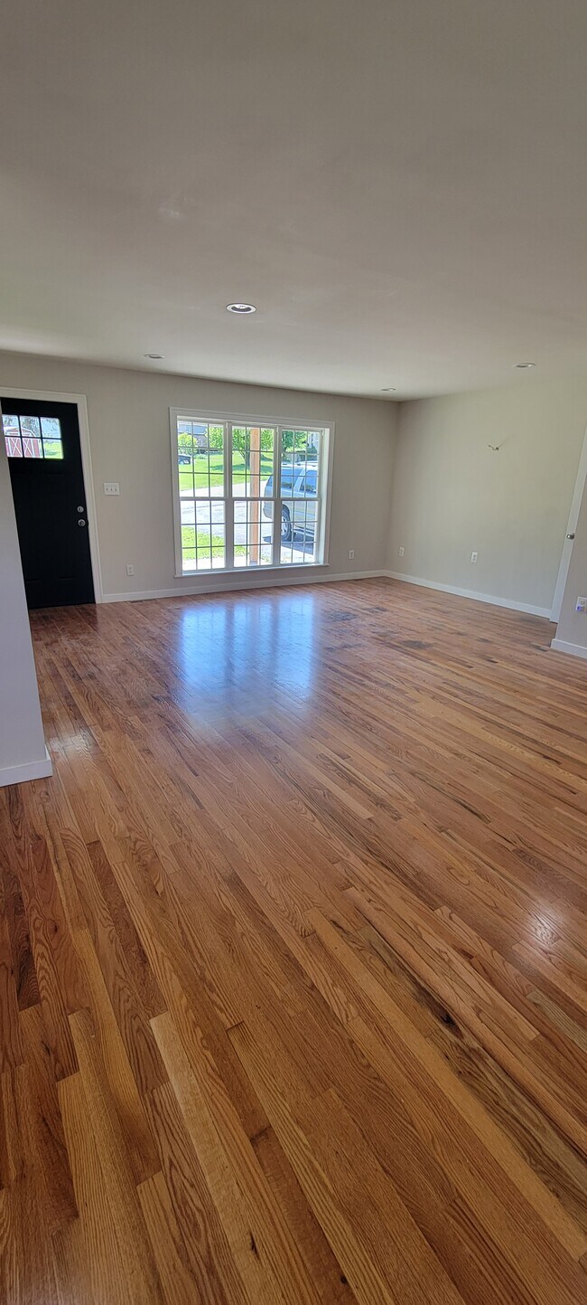 46 David Dr, Saint Charles, MO 63304 House Rental in Saint Charles