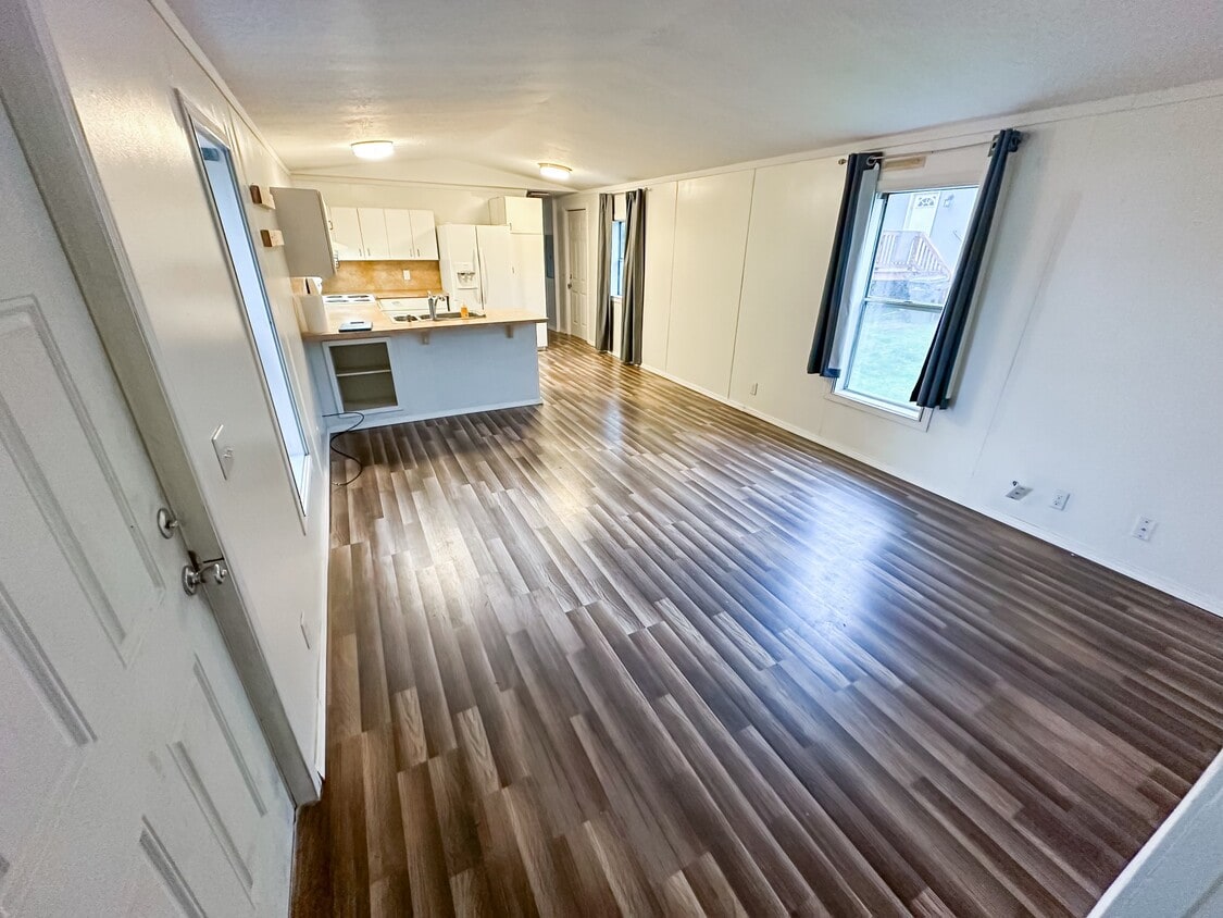 4511 Lakewood Rd, Stanwood, WA 98292 House Rental in Stanwood, WA