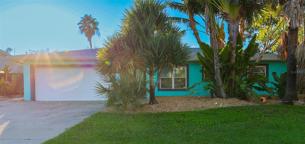 Foto principal - 10136 Paradise Blvd