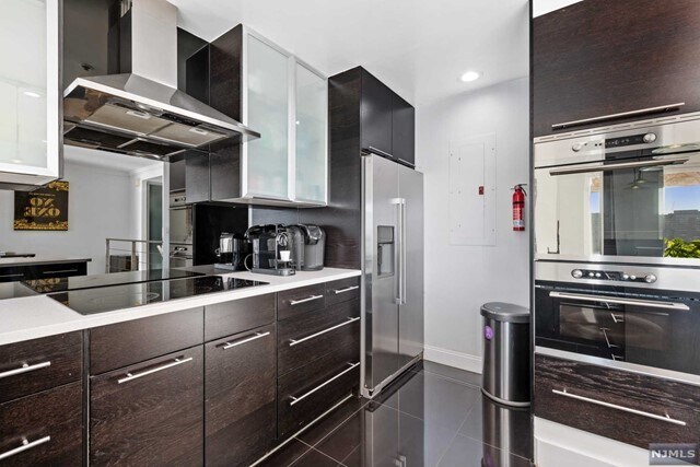 Foto del edificio - 600 Harbor Blvd