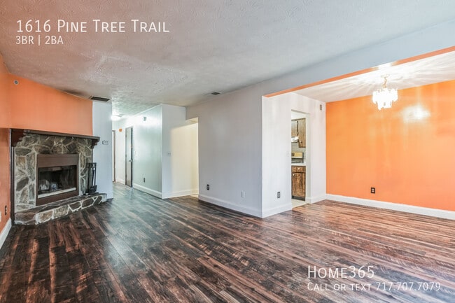 Building Photo - Luxury 3 bed 2 bath Condo at College Park!...