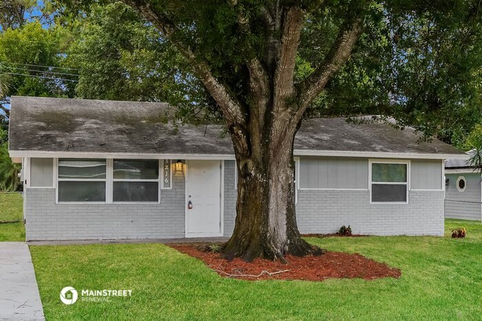 Foto principal - 3216 1st Pl