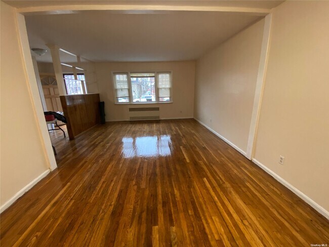 Foto del edificio - 450 Beach 68th St