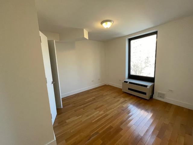 Foto del edificio - 1 bedroom in New York NY 10037