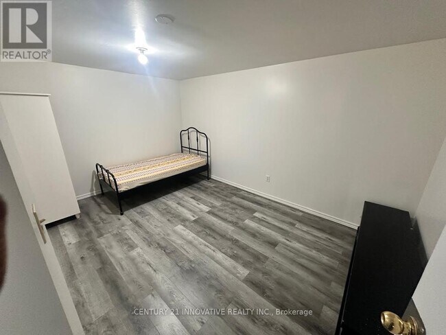 Photo du bâtiment - 62 Elson St