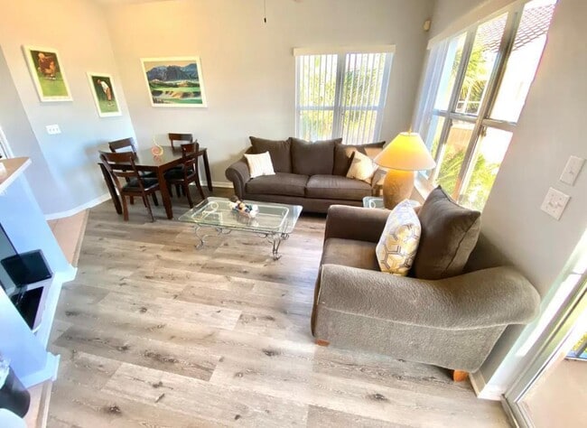 Building Photo - 9825 Perfect Dr
