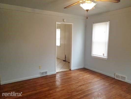 Foto del edificio - 2 br, 1 bath House - 4916 Polk St