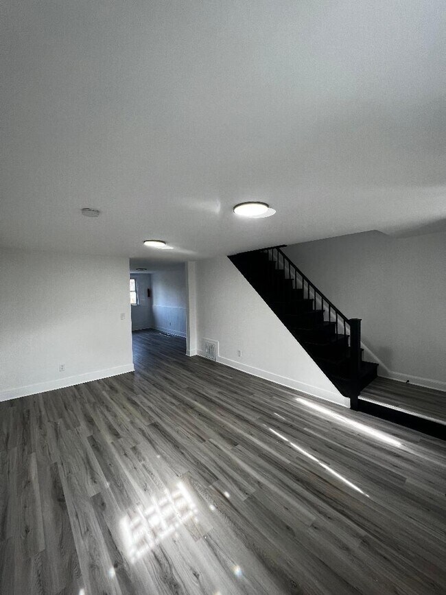 Foto del edificio - 340 W 22nd St