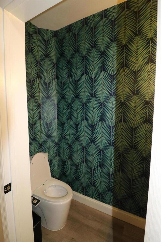 Foto del edificio - 6848 Brook Hollow Rd