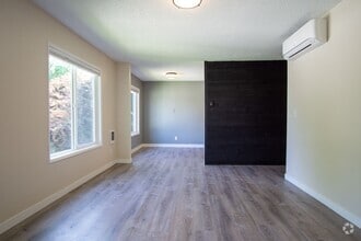 Building Photo - 4149 SE 37th Ave