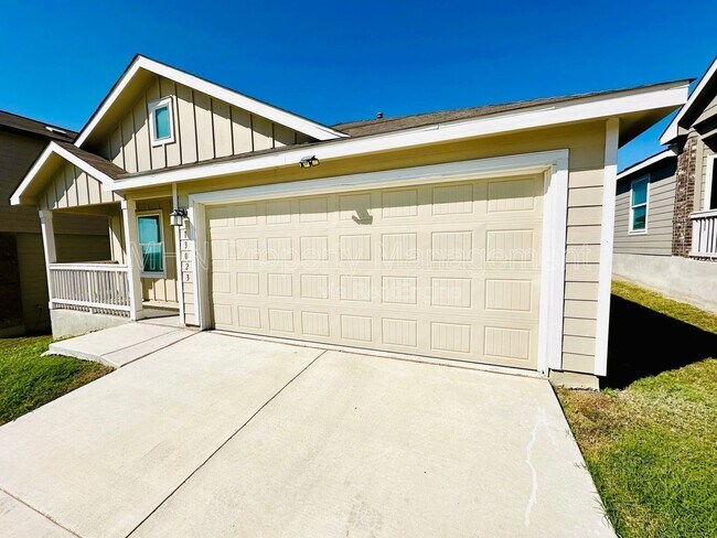 Foto del edificio - 13023 Rosemary Cove