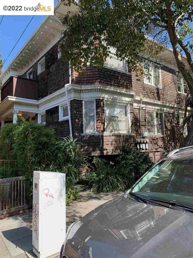 Primary Photo - 2623 Parker St