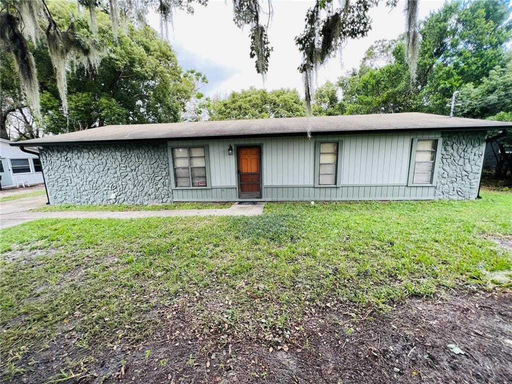 Foto principal - 7925 Napoleon St