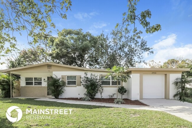 Building Photo - 2906 Paine Ln