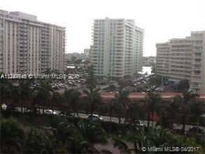 Building Photo - 1833 S Ocean Dr