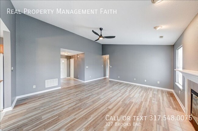 Foto del edificio - 327 Brooks Bend