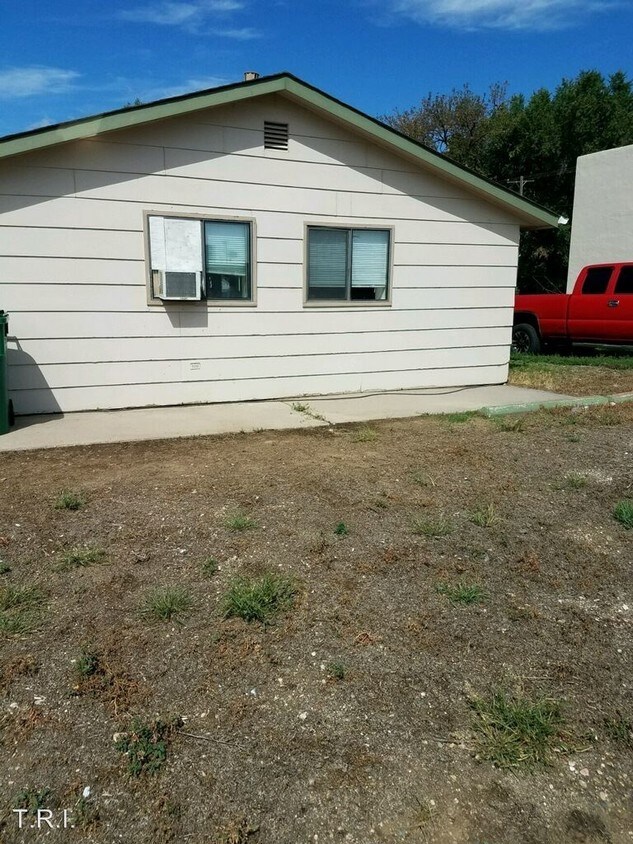 105 S Harriett Ave, Milliken, CO 80543 Apartment for Rent in Milliken