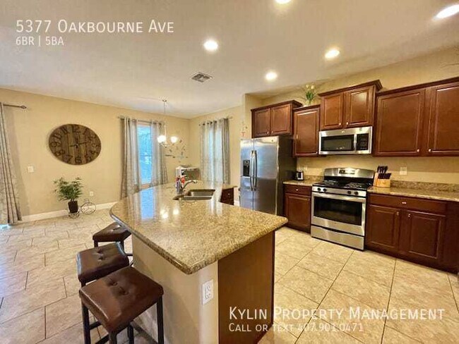 Foto del edificio - 5377 Oakbourne Ave