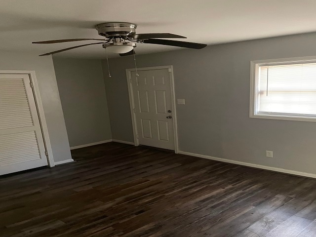 living room - 413 S Tillery St