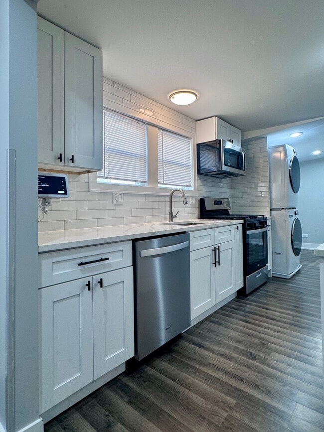 Kitchen View - 4909 W Wellington Ave