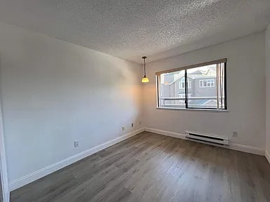 Foto del edificio - 1175 Harrington Pl NE